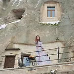 Hotel Elite Cave