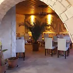 Elite Cave