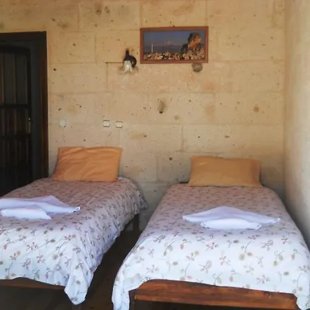 Elite Cave Hotel 2*