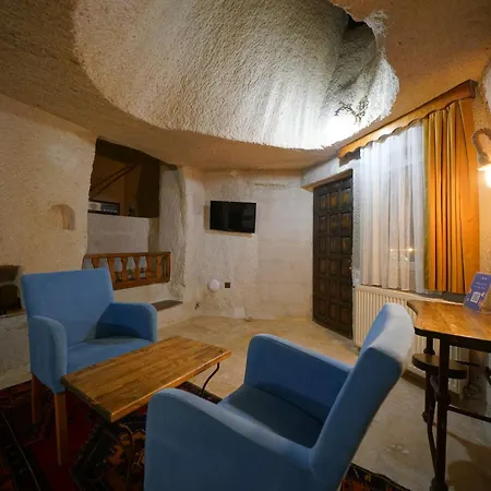 Elite Cave Hotel 2*