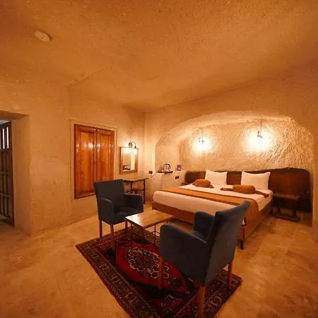Elite Cave Hotel 2*