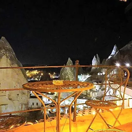 Elite Cave Hotel 2*